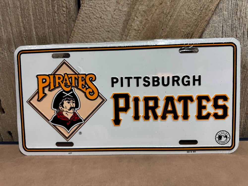 Vintage PITTSBURGH PIRATES Official MLB Baseball Metal License Plate Tag